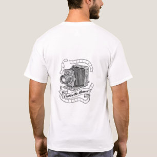 Unisex Vintage Camera T-Shirt - "Capture the Momen