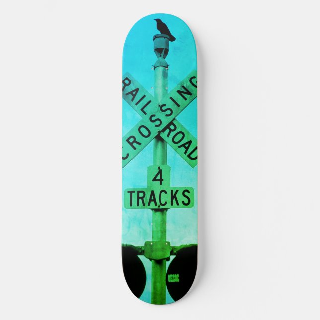 Urban Rustic Cityscape Waiting Skateboard (Frente)