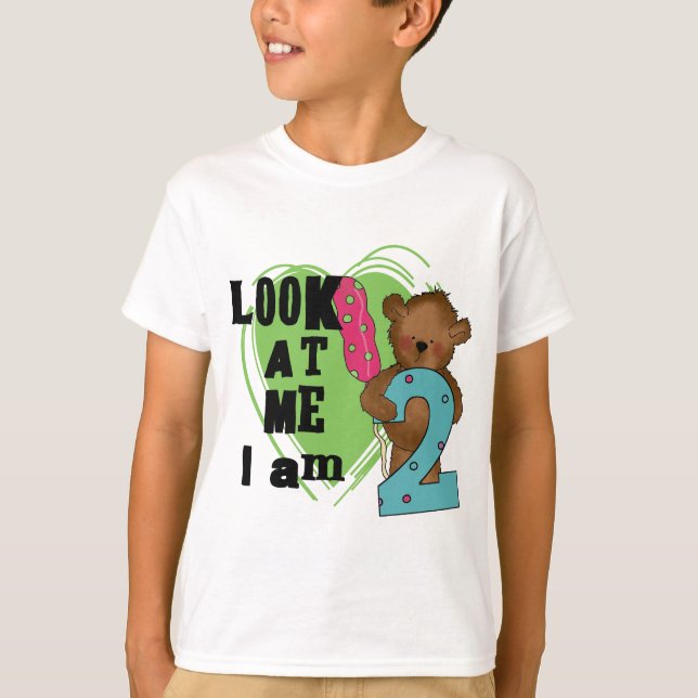 Urso de Teddy Sou 2 t-shirts e presentes de aniver (Frente)