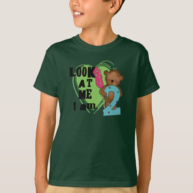 Urso de Teddy Sou 2 t-shirts e presentes de aniver (Frente)