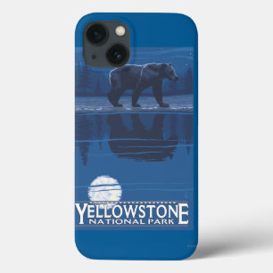 Urso no luar - parque nacional de Yellowstone