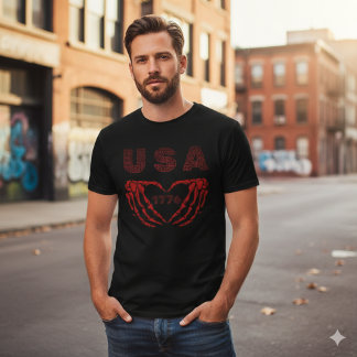 USA 1776 Skeleton Heart Hands Patriotic T-Shirt