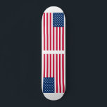 USA Flag Skateboard Estados Unidos da América<br><div class="desc">EUA - Estados Unidos da América - Sinalizador - Patriótico - Dia da Independência - 4 de julho - Personalizável - Escolha / Adicione seu Texto / Cor / Imagem Única - Faça seu presente especial - Redimensione e mova ou remova e adicione elementos / imagem com a ferramenta de...</div>