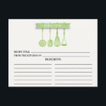 Utensílios Watercolor Cartões de Receita de Chá de<br><div class="desc">Utensílios de cozinha de Chá de panela moderno Recebem Cartões com colheres-medida de cor aquosa verde, espátula, whisk & masher com um banner de aquarela na moda que mostra o texto "receita" sobre fundo branco. A frente do nosso cartão de receita oferece espaço para um título de receita, da cozinha...</div>