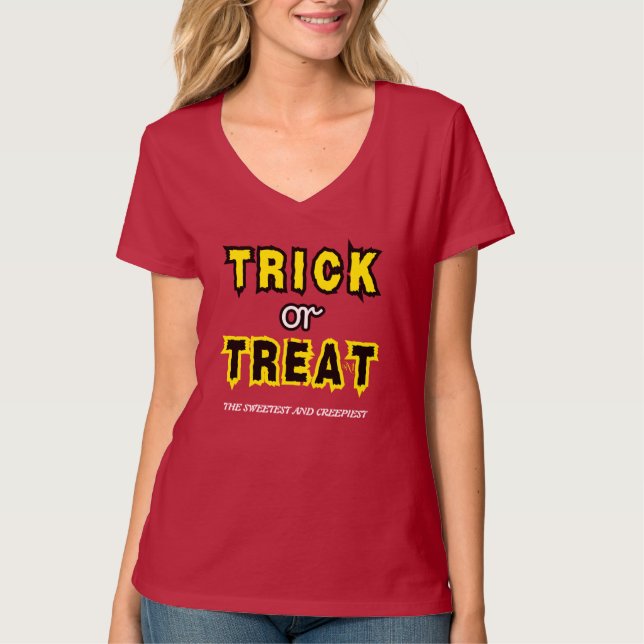 V-Neck T-Shirt : HALLOWEEN Treat #6 (Frente)