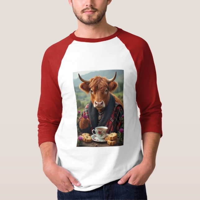 Vaca escocesa com t-shirt de chá (Frente)