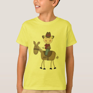 Vaqueiro no camiseta e nos presentes do cavalo
