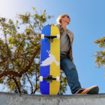 Vara de skate da Ucrânia - Liberdade<br><div class="desc">Bandeira da Ucrânia - Vara da Paz - Liberdade - Apoio à Paz - Solidariedade - Bandeira Ucraniana - Forte Junto - Vitória da Liberdade! Vamos faz do mundo um lugar melhor - todos juntos! Um mundo melhor começa - depende - precisa de você também! Você pode transferir para mais...</div>