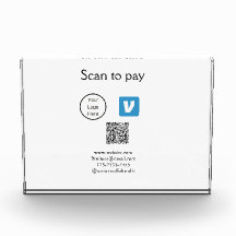 Varredura de código Q R para pagar adicionar logot