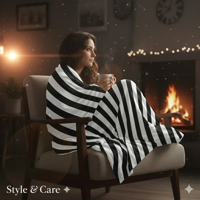 Velo Cobertor de Fleece Branco e Preto Macio e Aconcheg (Cozy Soft White and Black Throw Fleece Blanket)