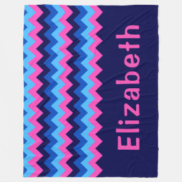 Velo Cobertor de Fleece Grande Monograma Chevron Rosa A