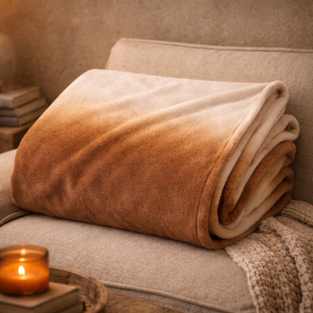Velo Cobertor de Lã Golden Hearth Fade (Chocolate brown fade with ivory brush detail and subtle gold flow)