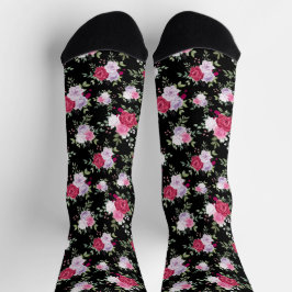 Vermelho-chic e flor rosa em preto-na moda