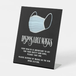 Vestir uma máscara de segurança comercial a preto 