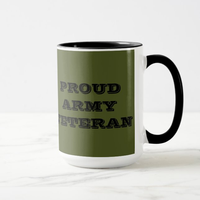 Veterano orgulhoso do exército da caneca (Direita)