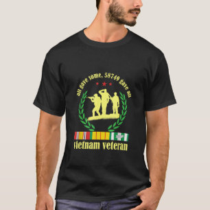 Veterano Vietnã, alguns deram a camisa do Vietnã