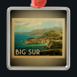 Viagens vintage grandes do ornamento de Sur<br><div class="desc">Um ornamento grande de Sur do estilo legal do vintage que caracteriza a ponte da angra de Bixby com o Oceano Pacífico abaixo.</div>