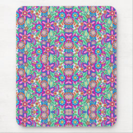 Vibrante mousepad com um floral simétrico