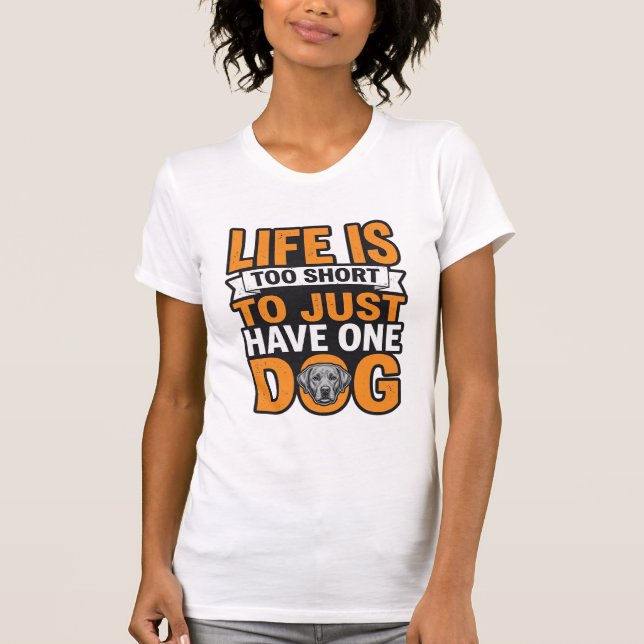Vida de Amante de Cachorro é Muito Curta Camisa Vi (Frente)