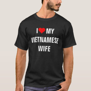 Vietnã: Eu adoro a minha camiseta de mulher vietn