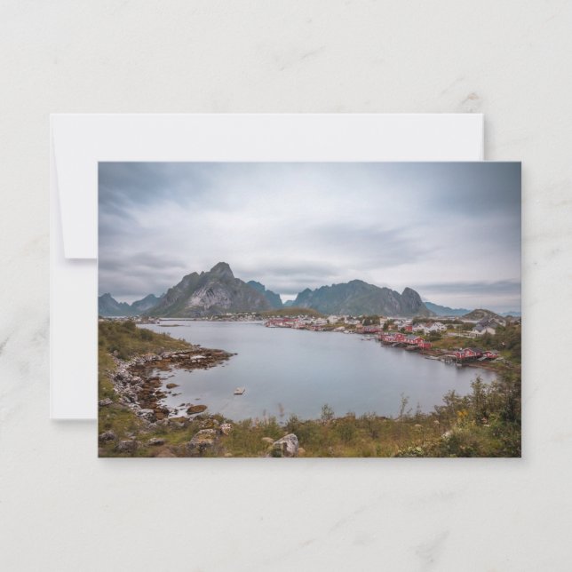 Vila de Pesca Reine, Ilhas Lofoten (Frente)