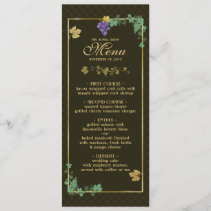 Vinhas com o cartão Dourado do menu do casamento