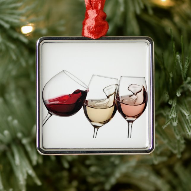 **VINHO E MAIS VINHOS** ENFEITES DE NATAL (Árvore)