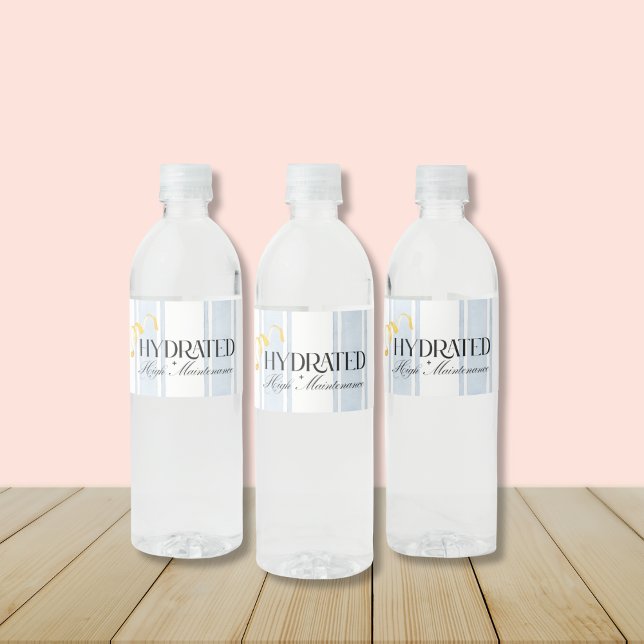 Vinho O tema Esposa Lotus - Lemon Rótulo da garrafa de á (“HYDRATED AND high maintenance” White Lotus Bachelorette Water Bottle Labels- Lemon Theme | Buy now!)