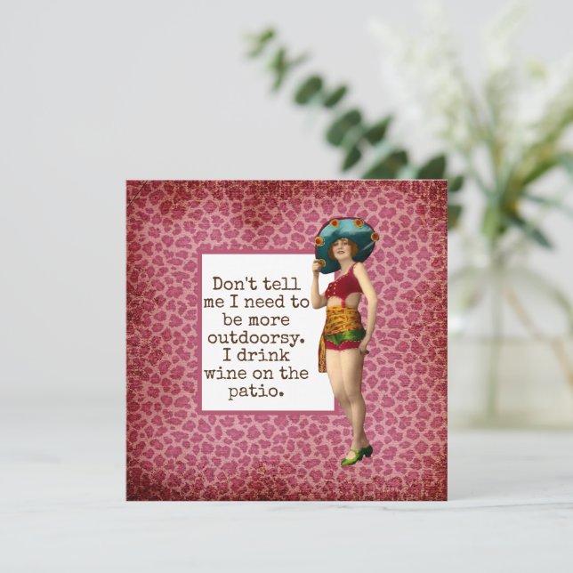 Vintage Beauty Bebendo Wine Funny Quote (Em pé/Frente)