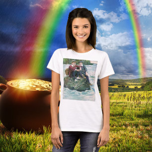 Vintage Dois Ruas Irlandeses. Camiseta no Dia de P