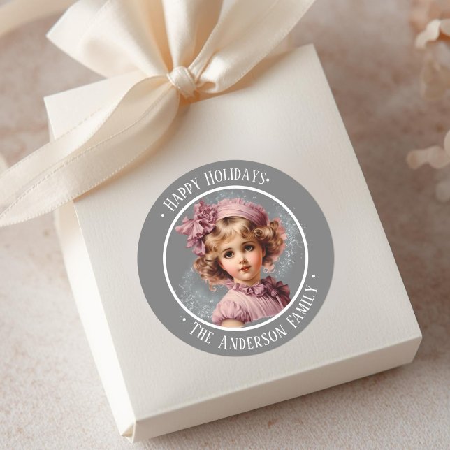 Vintage menina nostálgica em autocolante de texto  (Criador carregado)