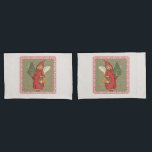 Vintage Victorian Red Christmas Child Angel Tree<br><div class="desc">Este adorável anjo é da minha coleção de ilustrações antigas. Ela está vestindo um casaco de capuz vermelha e é carregando de uma velha árvore de Natal iluminada por velas, um coração e presente contra um fundo bronzeado de neve. Maçãs e peras estão aos seus pés. Veja minha loja Art...</div>