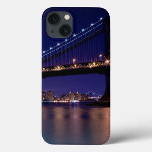 Vista da ponte de Manhattan na noite