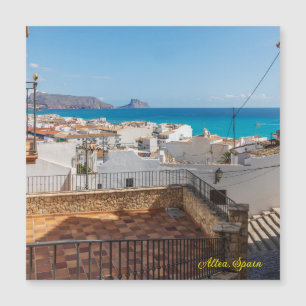 Vista sobre a cidade antiga e baía, Altea, Costa B