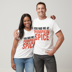 VOCÊ ME PEGOU NA PUMPKIN SPICE t-shirts e camisas