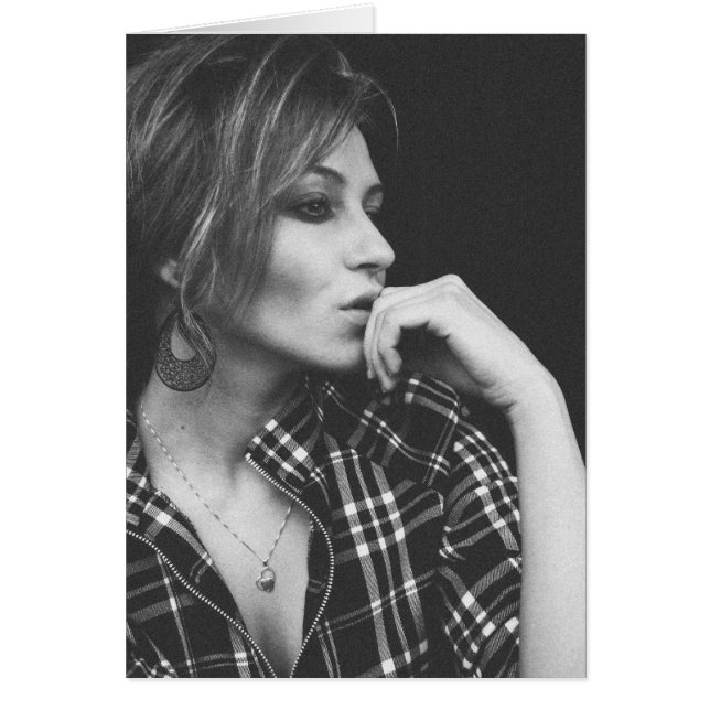 Você precisa de mover para fora o cartão da (Frente)