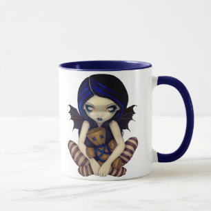 "Voodoo" na caneca azul