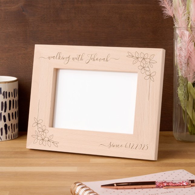 Walking with Jehovah Since 20xx Floral Script (Criador carregado)