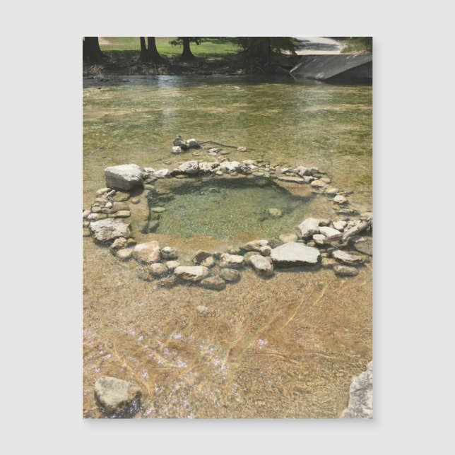 Watting Hole Magnet (Frente)