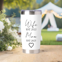 Wife & Mom Est. – Minimalist Valentine Gift