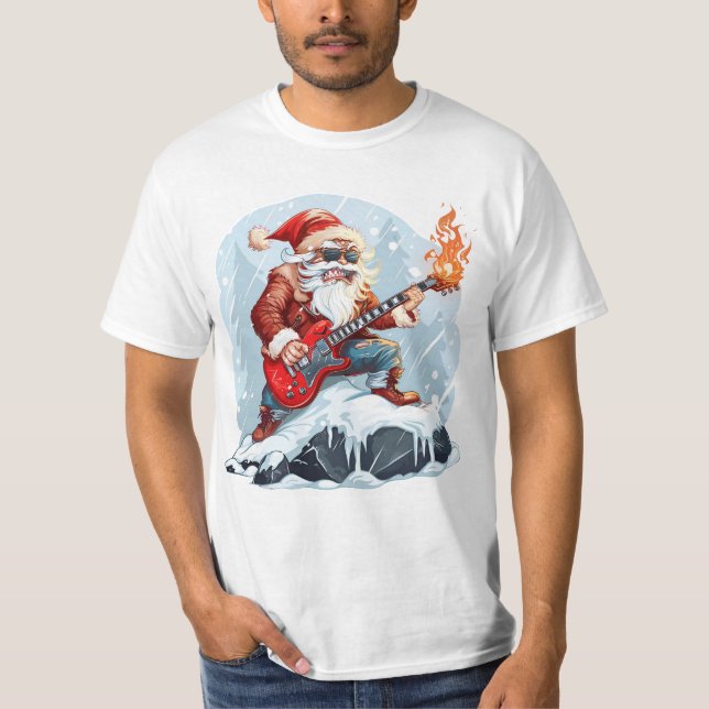 Wild Santa Playing Guitar in Snow T-Shirt (Frente)