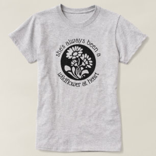 "Wildflower t-shirt gráfico no coração"