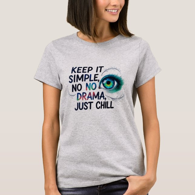 Women's Basic T-Shirt with Eye Design (Frente)
