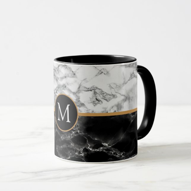 Xícara de café branco-preto, com letra personaliza (Frente Esquerda)