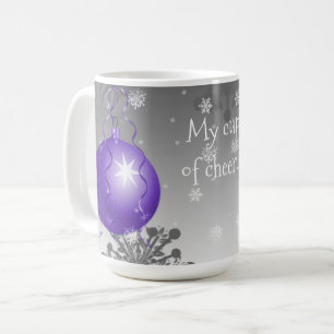 Xícara de café com Enfeites de natal roxo