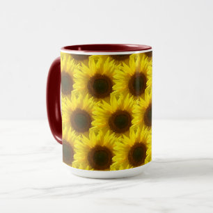 Xícara de Café com Girassóis ao Sol