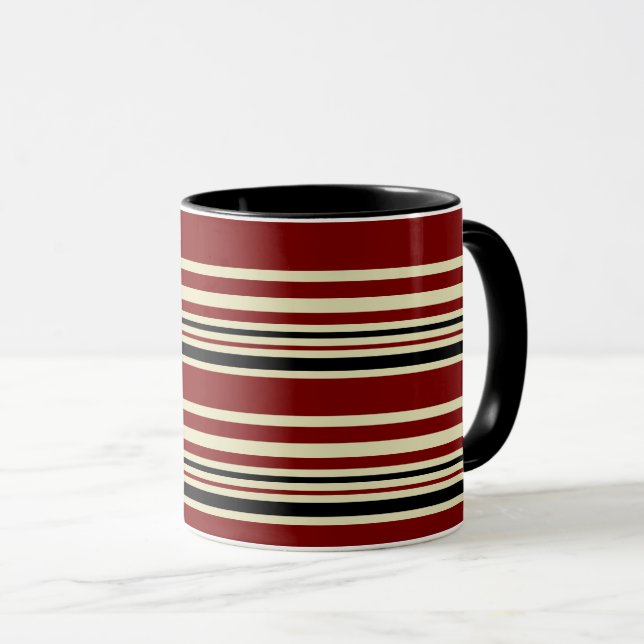 Xícara de Café com Mármore Preto e Dourado na Moda (Frente Esquerda)