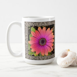 Xícara de café inspiracional com Gazanias brilhant