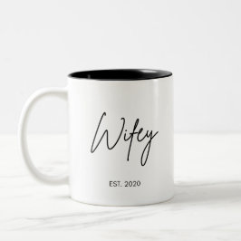 Xícara De Café Wifey, Xícara De Café Wifey Persona