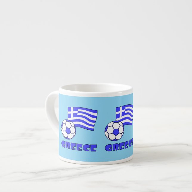 Xícara De Espresso Bandeira Grega com Bola de Futebol Fundo Azul (Frente Esquerda)